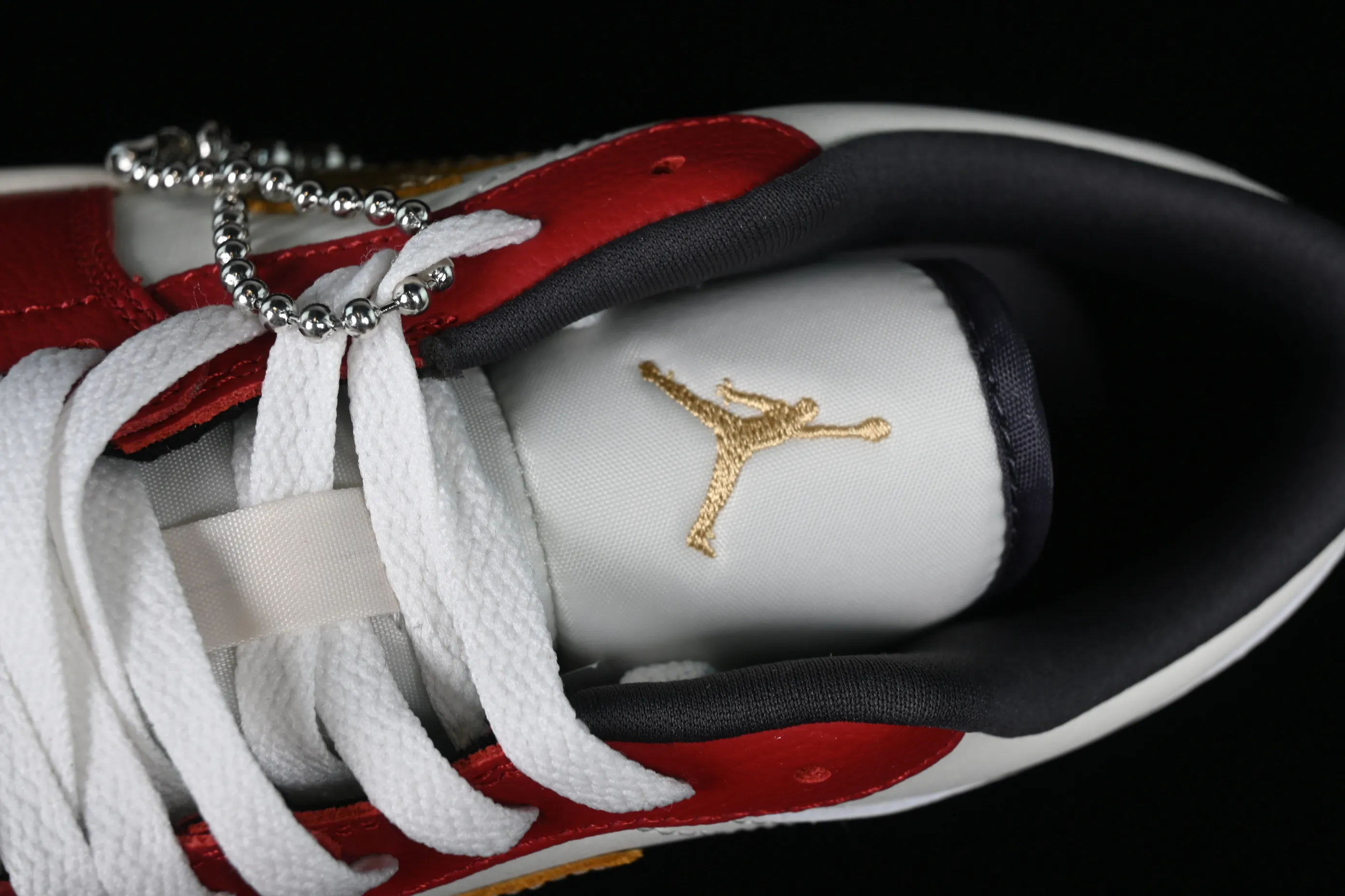 All categories Air Jordan Jordan series basketball shoes Air Jordan 1 Low Z version Jordan 1 Low "Year of the Dragon" AJ1 Joe 1 Year of the Dragon limited cultural and leisure sneakers FJ5735-100
